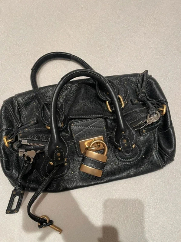 Beautiful Chloé Paddington