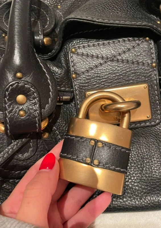 Beautiful Chloé Paddington