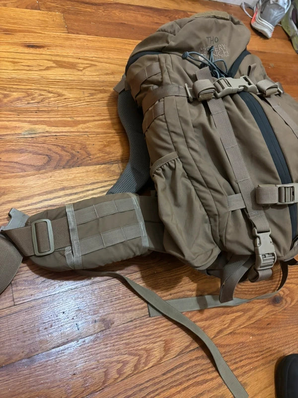 Mystery Ranch 3 Day Assault Pack Coyote Made in USA Very Good Condition Tri-Zip